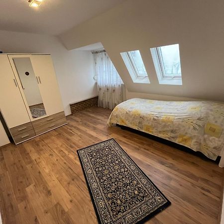 Schickes 110Qm Ferienhaus In Naehe Vw, Messe,Dez Und Orangerie Kassel Dış mekan fotoğraf