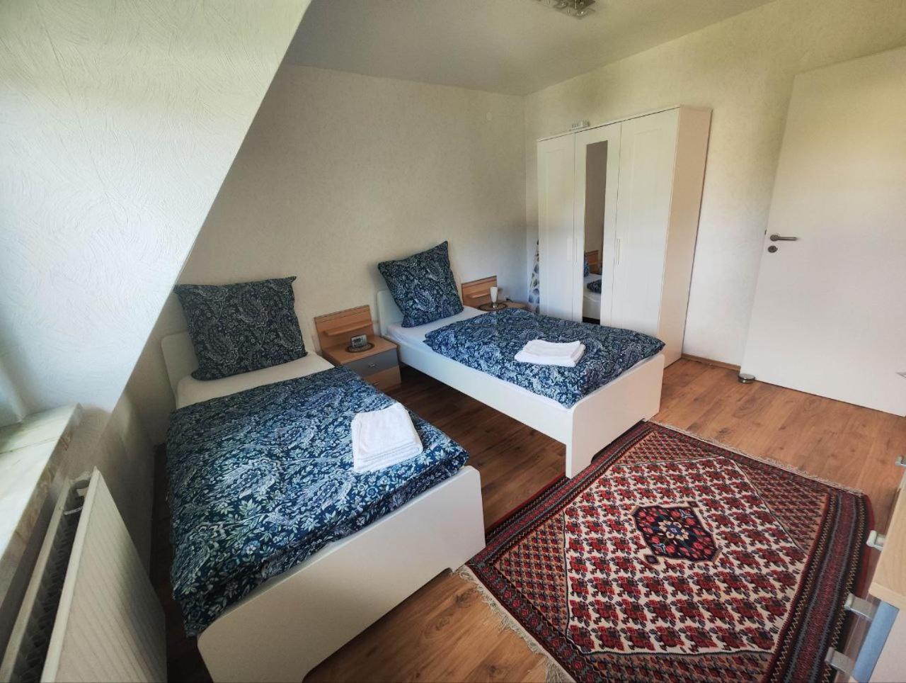Schickes 110Qm Ferienhaus In Naehe Vw, Messe,Dez Und Orangerie Kassel Dış mekan fotoğraf
